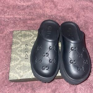 Gucci Elea GG logo rubber Black Platform Clogs/mules